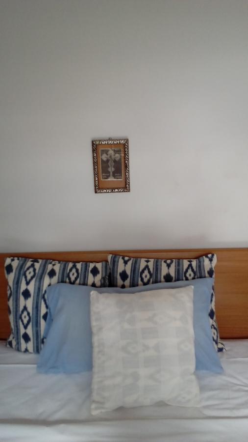 Guest House Roza วรอสกา ภายนอก รูปภาพ